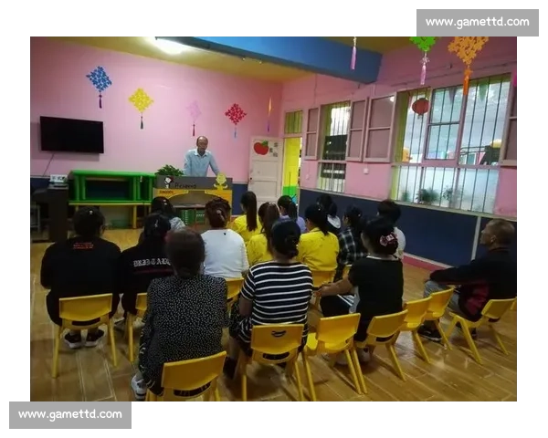 《在诗意的校园里，我们用文字编织青春与梦想大学情诗比赛启幕》