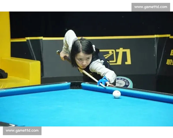 中式八球台球比赛精彩对决 展现精湛技巧与超凡智慧 中式八球台球比赛精彩对决 展现精湛技巧与超凡智慧